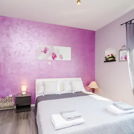 Tenega Апартаменты *